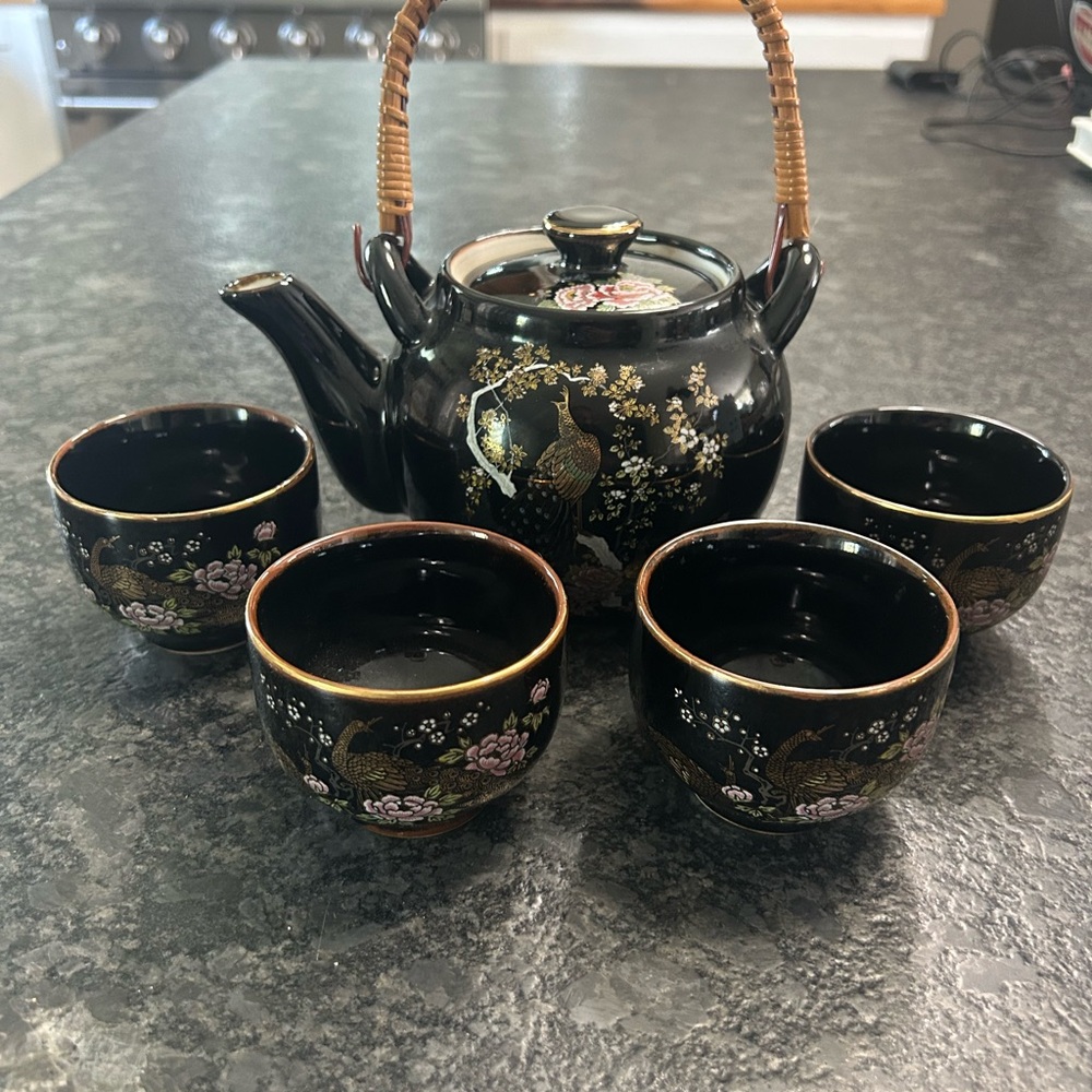 Black Gold Floral Peacock Ceramic Teapot Set - Elegant Home Art